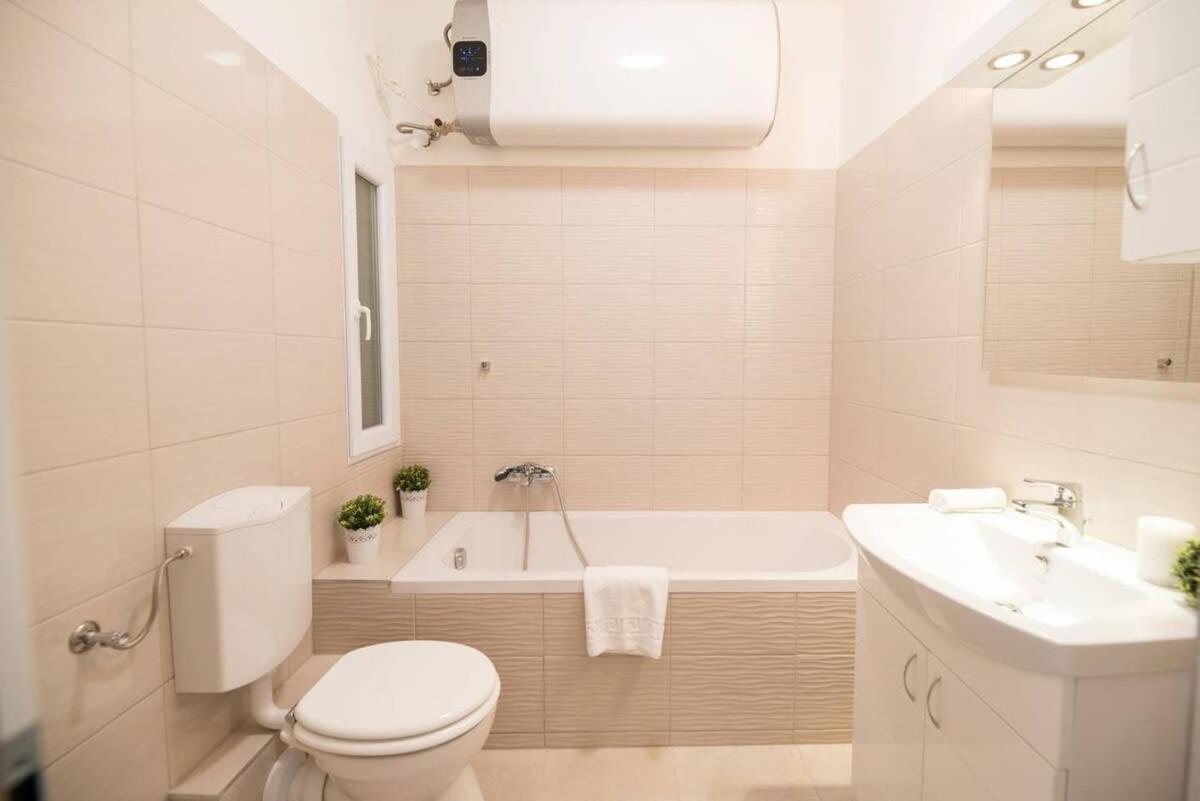Trendy Central Apartment At Castle Βουδαπέστη Εξωτερικό φωτογραφία